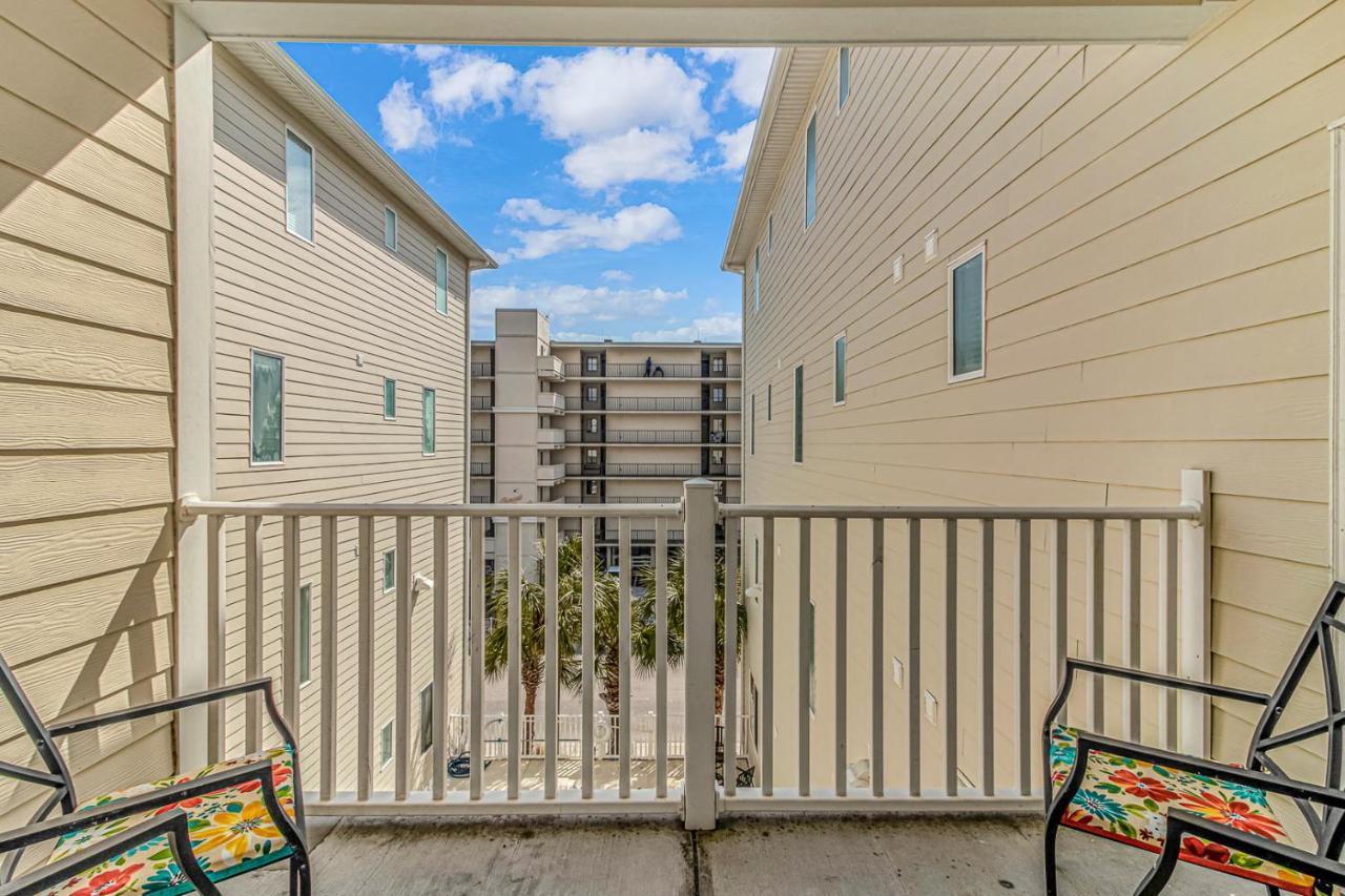 Ocean Breeze Luxury Villas 3D, Nicely Updated! Across From The Ocean! Sleeps 18 ! Myrtle Beach Exterior foto